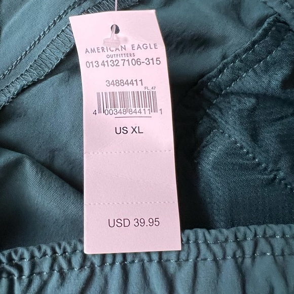 Men’s XL American Eagle Trekker Flex Nylon Shorts NWT - Picture 3 of 6